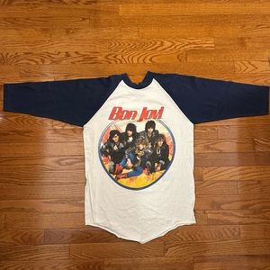 Vintage 1987 Bon Jovi "Slippery When Wet" Tour T-Shirt size Large made in USA